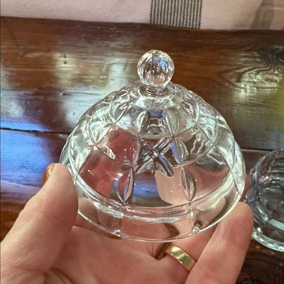 Crystal Beehive Honeypot - Picture 3 of 8